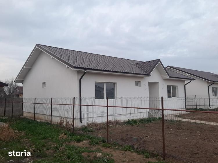 FARA COMISIOANE in COMPLEX DE CASE, casa cu 4 camere 2 bai PARTER +pod - 3