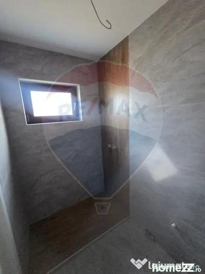 VANZARE Casa / Vila PREMIUM 4 camere la pret normal - 2