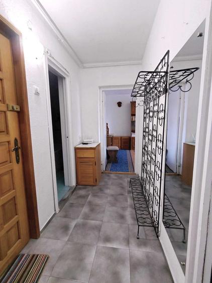 Apartament cu 2 camere decomandat în Astra