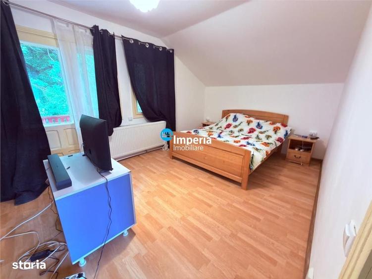 Casă cu 4 camere cu Teren 573 Mp în Bârnova