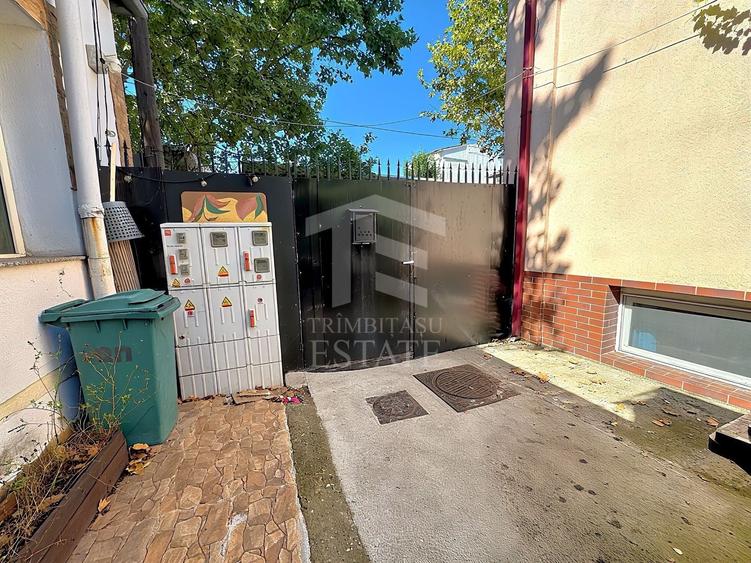 Apartament cu 2 camere semidecomandat, mobilat în Unirii