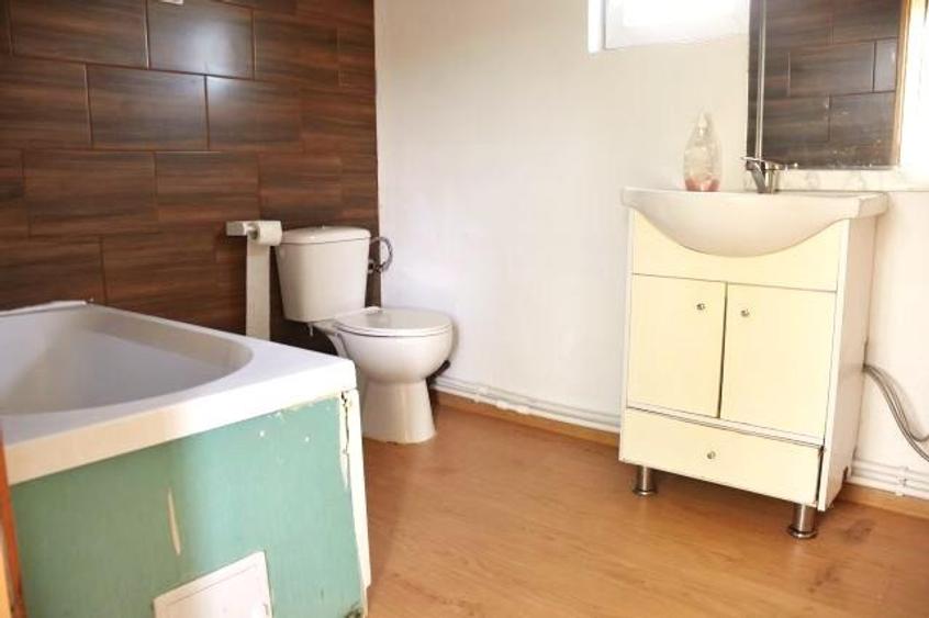 Casă individuală cu 2 camere cu Teren 370 Mp în Exterior Nord