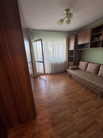 Apartament cu 2 camere decomandat în Dosu Bricii