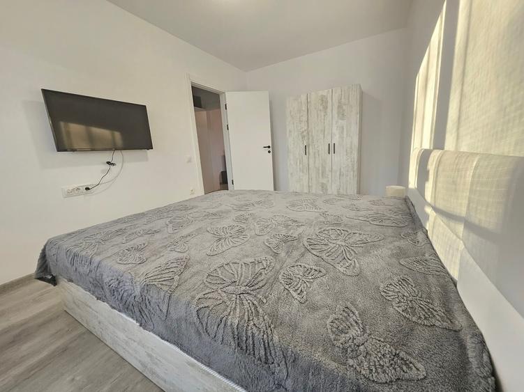 Apartament cu 2 camere decomandat în Ștefănești