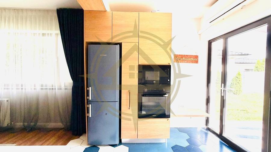 Casă cu 5 camere cu Teren 620 Mp în Corbeanca