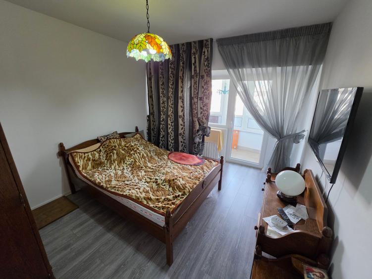 Apartament cu 2 camere decomandat în Decebal