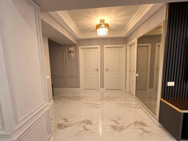 Apartament cu 3 camere decomandat în Ultracentral