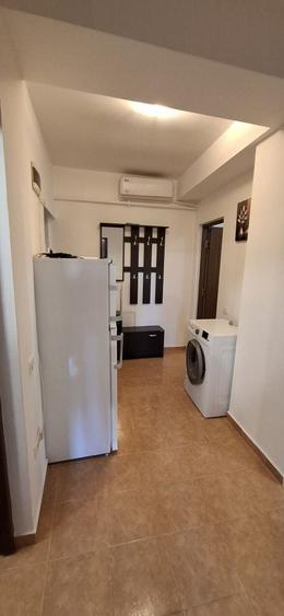 Apartament cu 2 camere decomandat în Energia