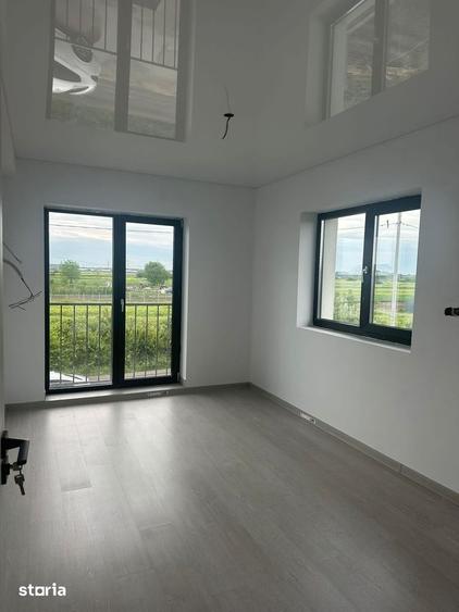Casă cu 3 camere cu Teren 220 Mp în Dărăști-Ilfov