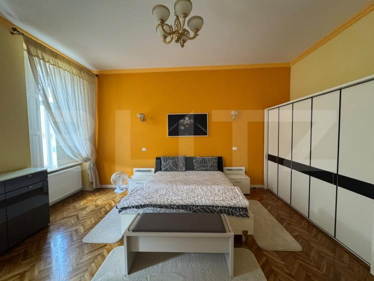 Apartament cu 3 camere semidecomandat în Iosefin