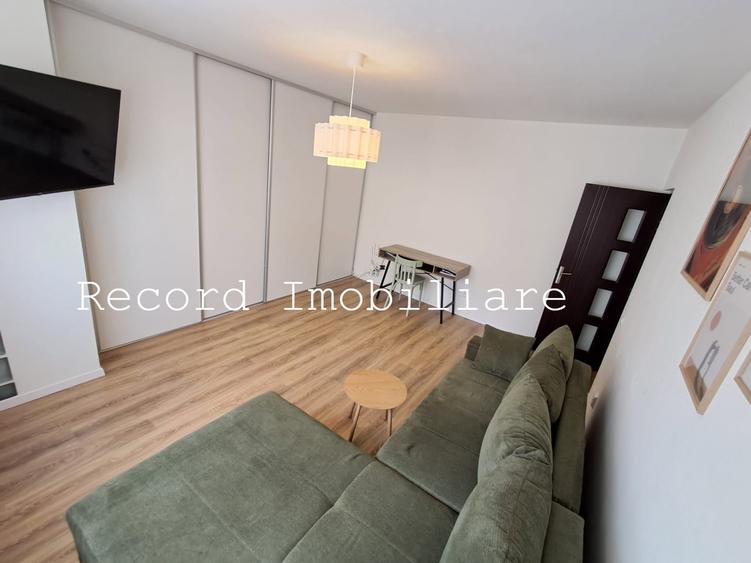 Apartament cu 2 camere decomandat în Florești