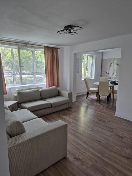 Apartament 3 camere proaspat renovat - 2