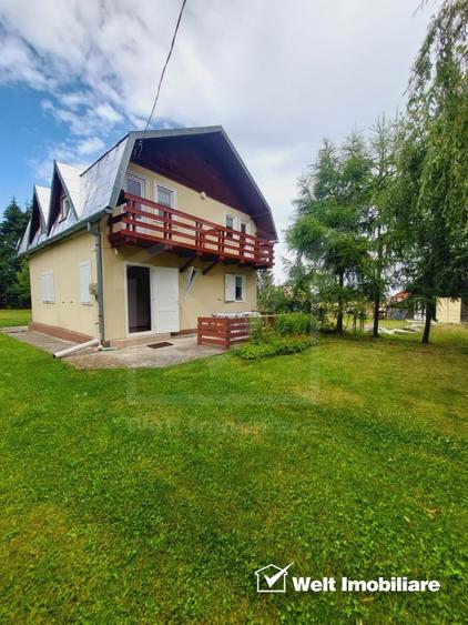 Casă individuală cu 3 camere cu Canalizare în Beliș