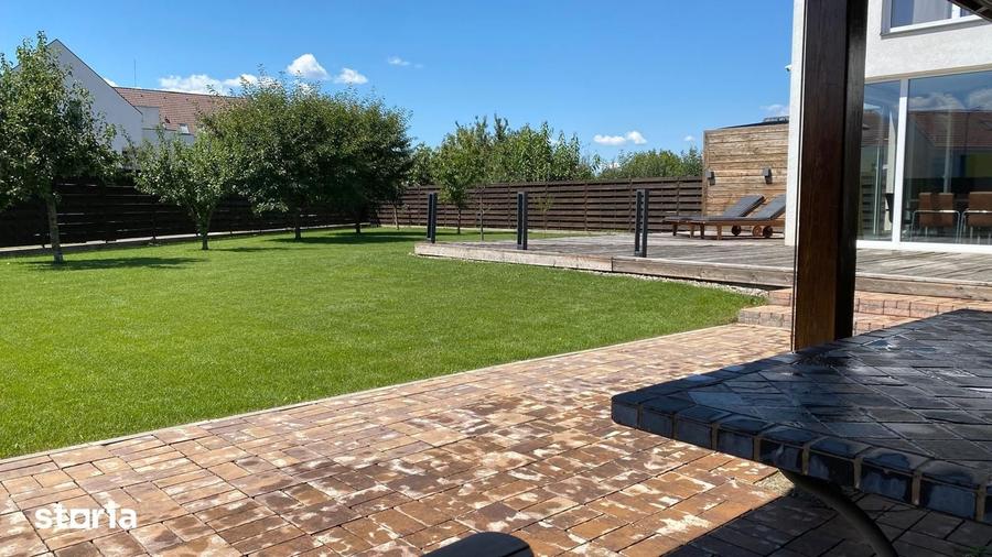 Apartament cu 5 camere în Bartolomeu