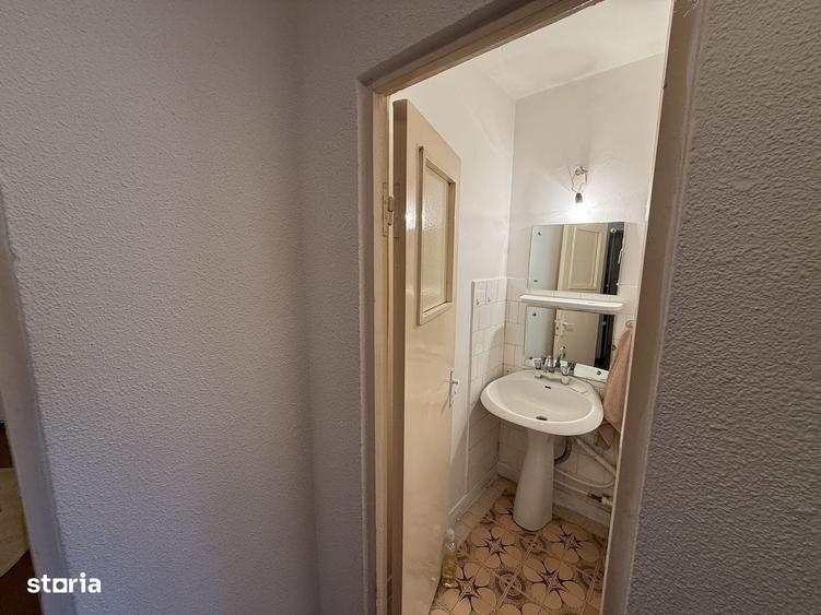 Apartament cu 4 camere în Central