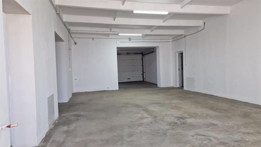 Spațiu industrial, de 260 mp, în 9 Mai