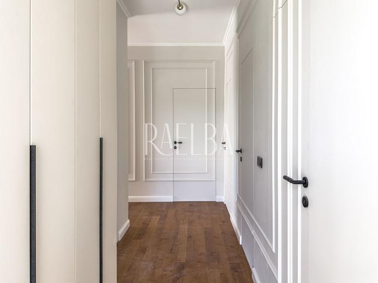 Apartament cu 3 camere decomandat, mobilat în Corbeanca