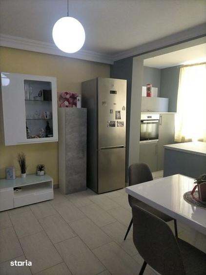Apartament cu 2 camere decomandat în Central — fotografia 3