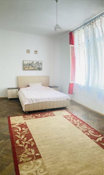 Casă individuală cu 3 camere cu Canalizare în Dacia