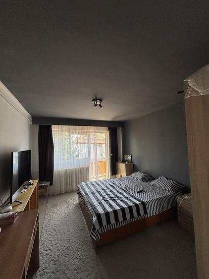 Apartament cu 3 camere decomandat în Grigorescu