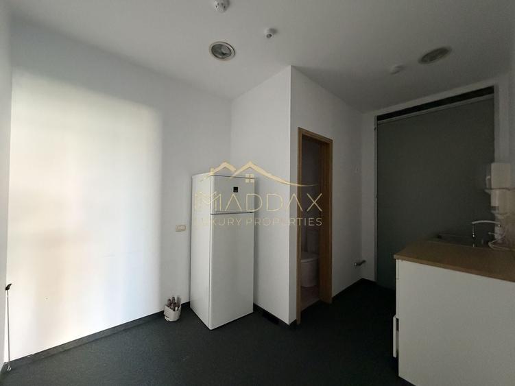 Birou, de 201.38000488281 mp, în Băneasa