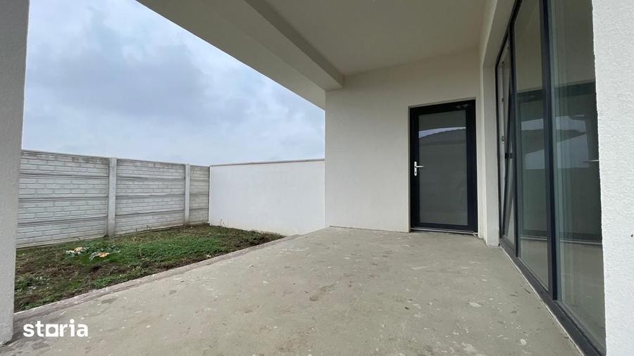 Casă cu 3 camere cu Teren 250 Mp în Sântandrei