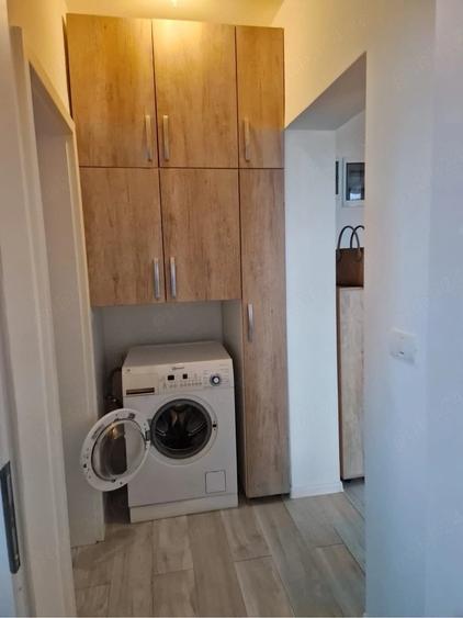 Apartament cu 2 camere decomandat în Dumbrăvița