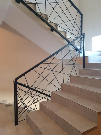 Apartament cu 2 camere decomandat în 13 Decembrie