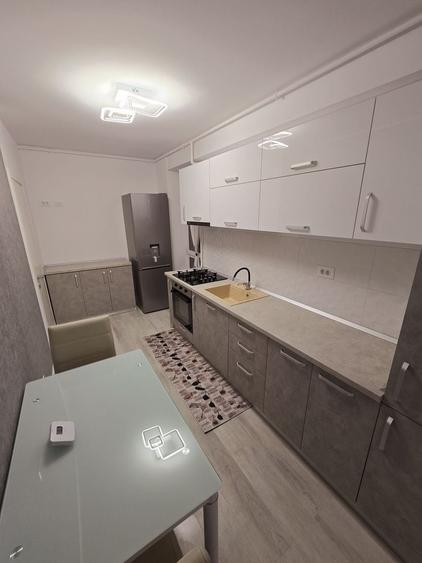 Apartament cu 2 camere decomandat, mobilat în Doamna Ghica