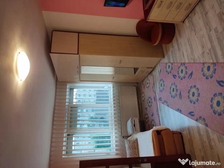 Apartament cu 2 camere semidecomandat în Mărăști