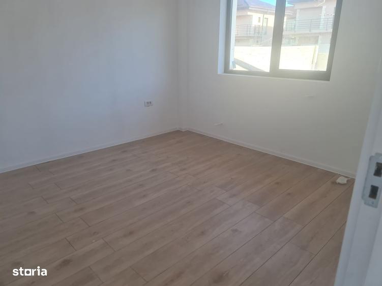 Casă cu 3 camere în Central
