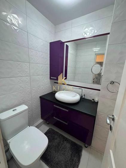 Apartament cu 3 camere decomandat, mobilat în Vitan