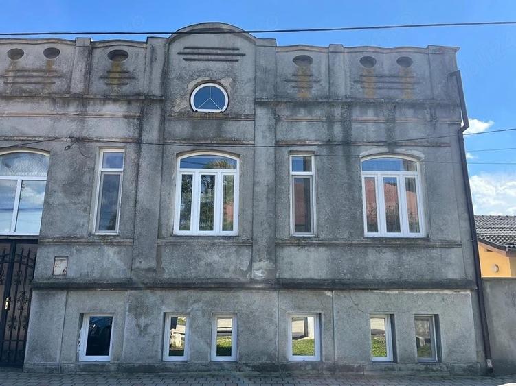 Casă în Central