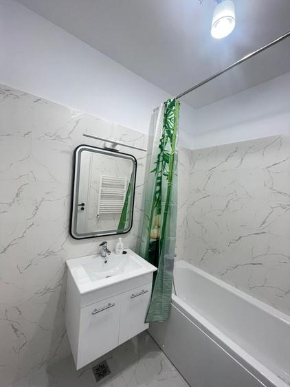 Apartament cu 2 camere decomandat în Militari
