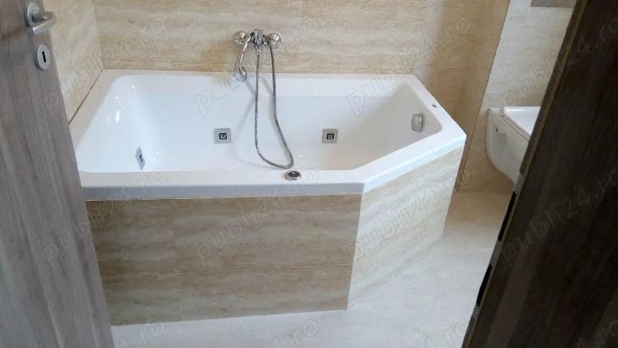 Apartament cu 3 camere decomandat în Berceni