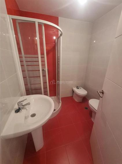 Apartament 5 camere cu scara interioara tip penthouse -doua etaje - 6