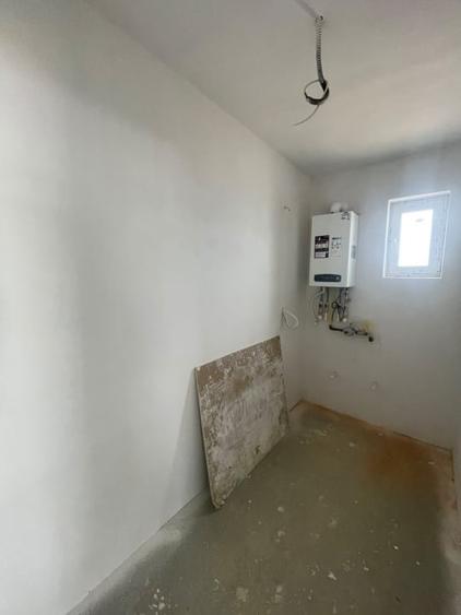 Casă individuală cu 5 camere cu Canalizare în Satu Nou de Jos