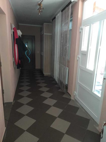 Casă cu 3 camere în Șimand