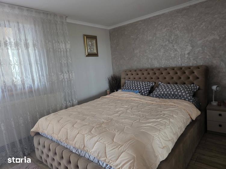 Casă cu 4 camere cu Teren 889 Mp în Oșorhei