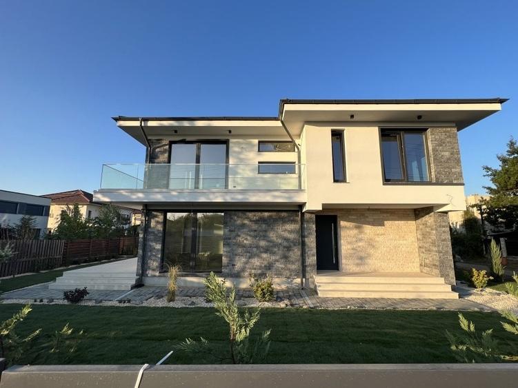 Casă individuală cu 5 camere cu Teren 510 Mp în Corbeanca