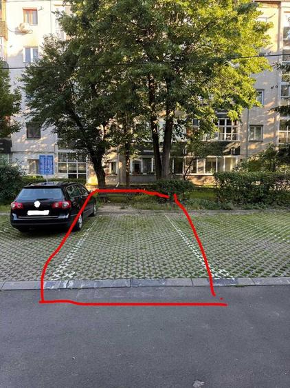 Garsonieră decomandată în Central