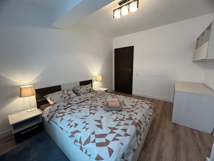 Apartament cu 2 camere decomandat, mobilat în Mărăști