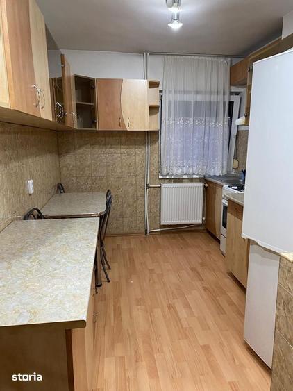 Apartament cu 2 camere decomandat în Rogerius