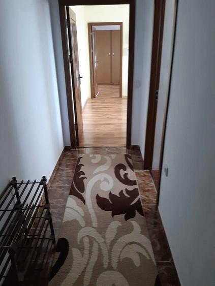 Apartament cu 2 camere semidecomandat în George Enescu