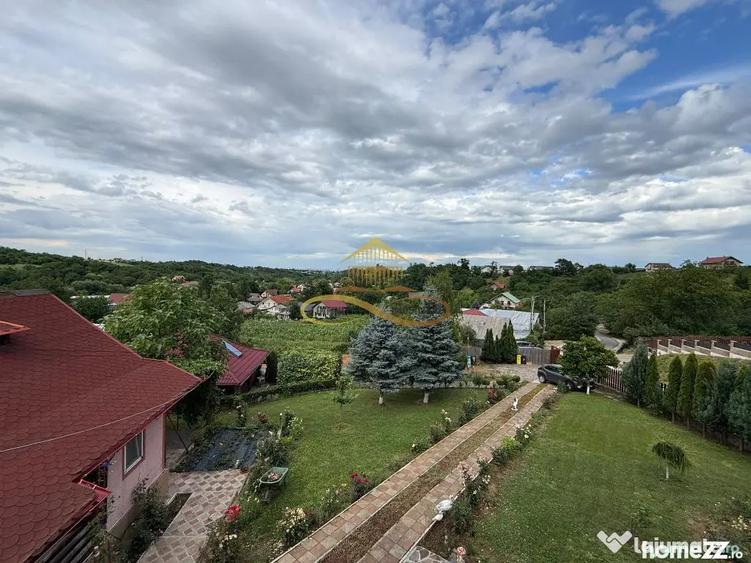 Casă cu 5 camere cu Teren 760 Mp în Măgura