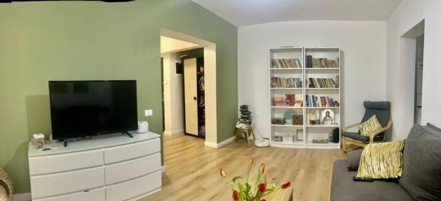 Apartament cu 3 camere semidecomandat, mobilat în Tomis III