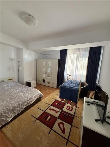 Apartament cu 3 camere decomandat, mobilat în Nord