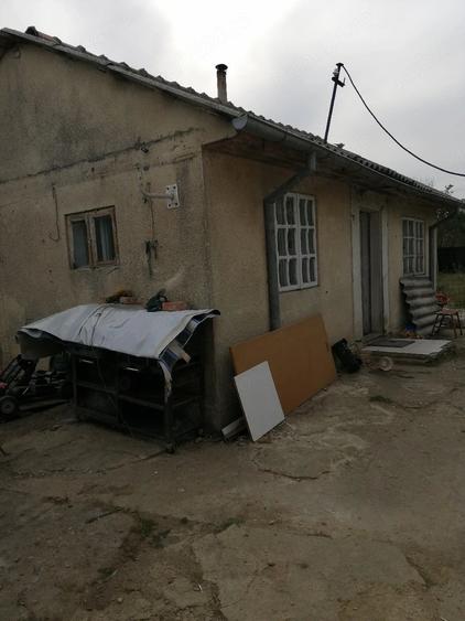 Casă cu 4 camere cu Teren 672 Mp în Nicolae Bălcescu