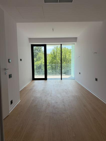 ONE LAKE CLUB | Apartament Exclusivist 4 Camere | 175 MP |TVA inclus - 7