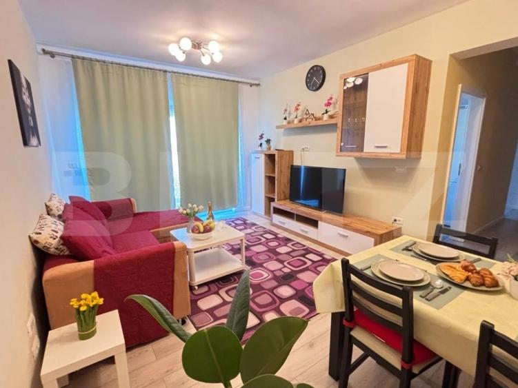 Apartament cu 2 camere semidecomandat, mobilat în Dumbrăvița